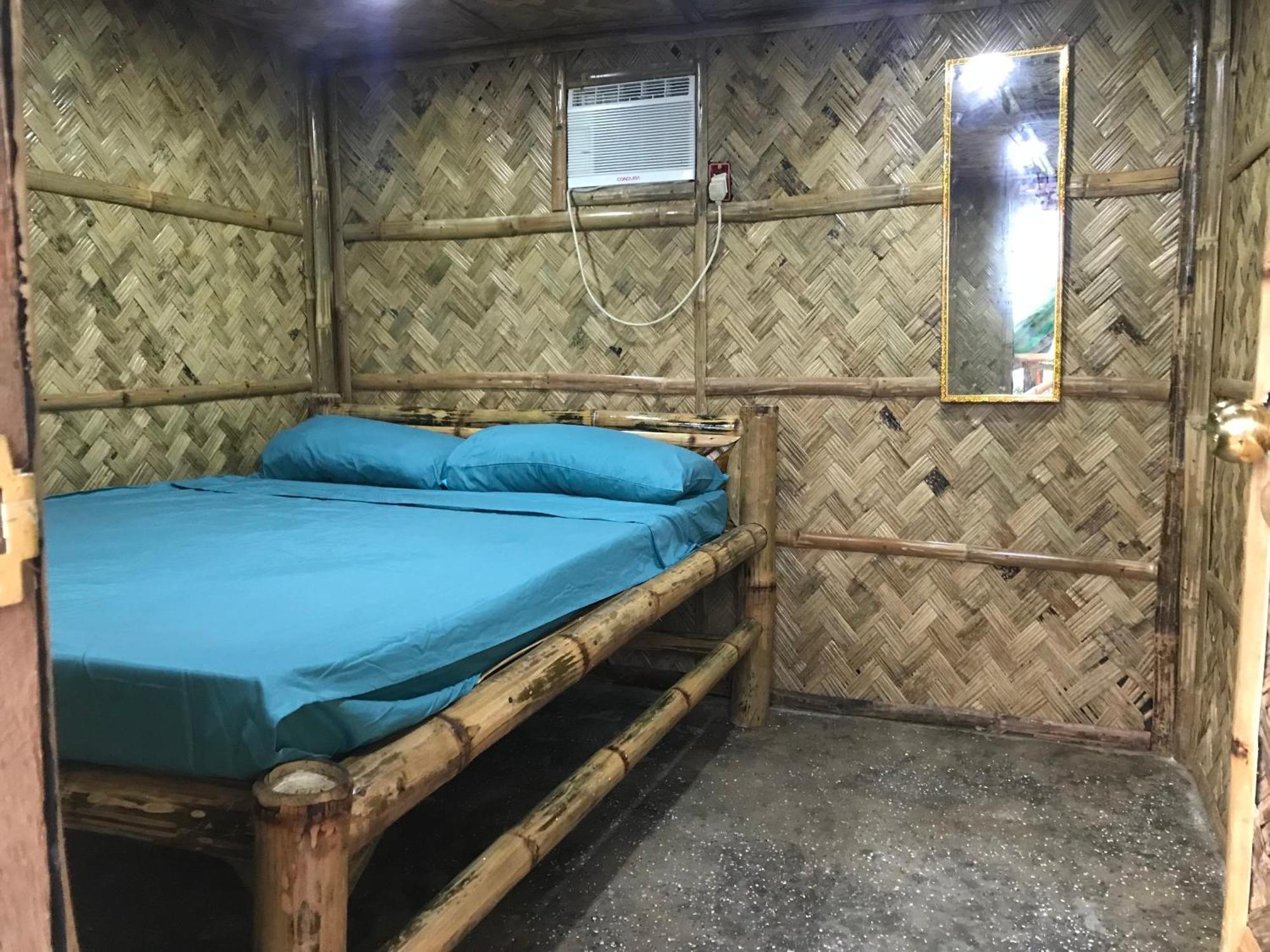 Bayview Coron Kawa Resort Exterior photo